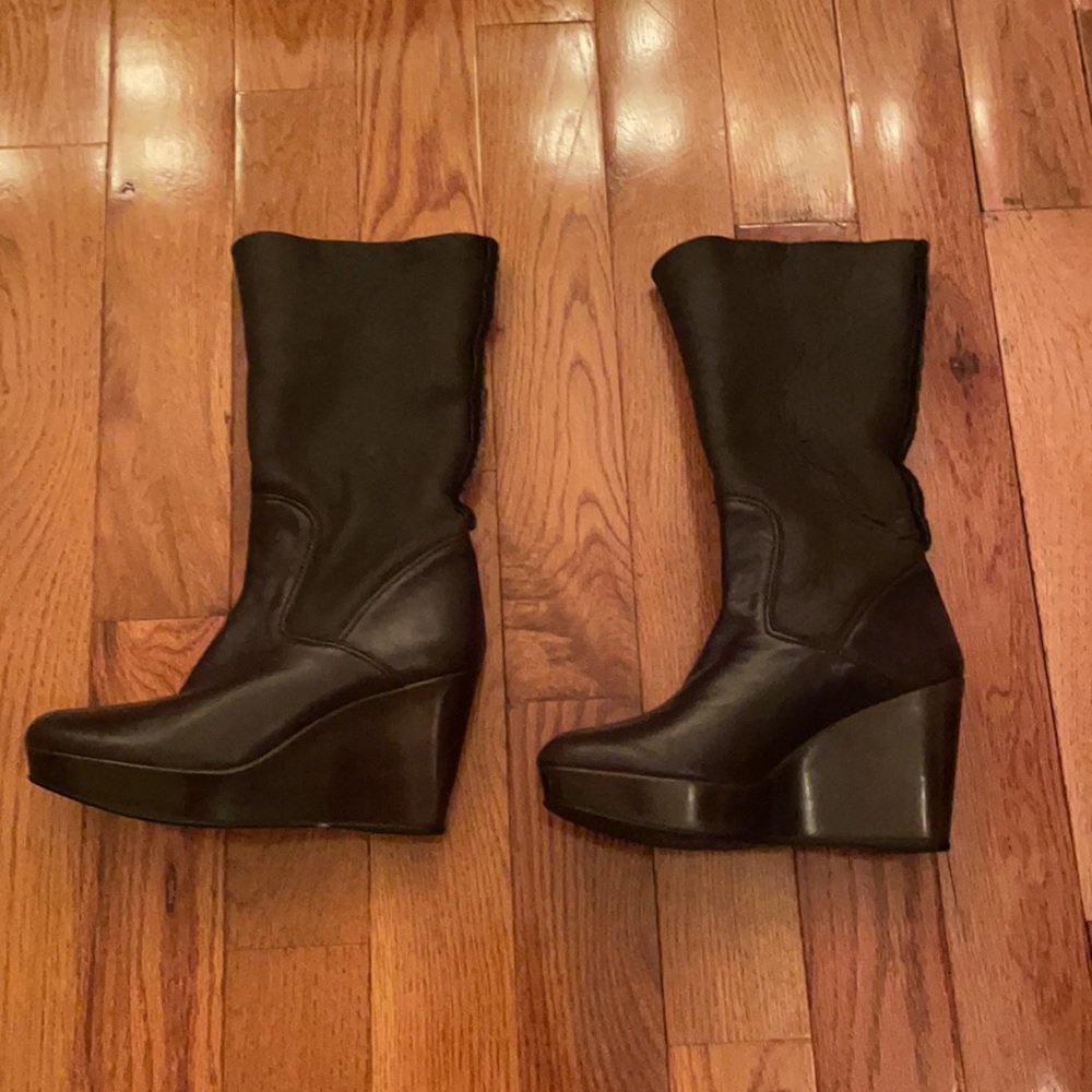 Authentic Stuart Weitzman boots - Picture 2 of 11